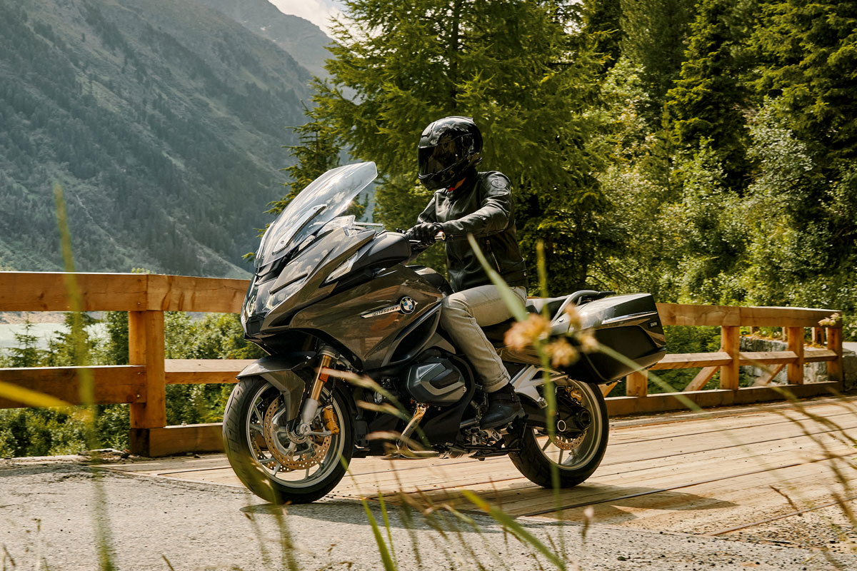 moto touring BMW R 1250 RT